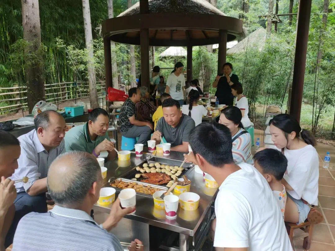 『格调装饰集团』第15届中秋团建活动!